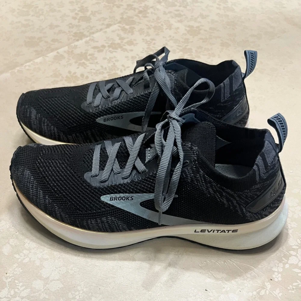 Brooks Levitate 4 Womens Running Shoes Black Grey 1203351B012 Size 7